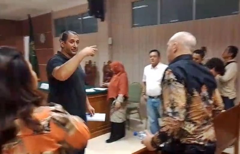 Penundaan Sidang Kasus MT Arman 114: Terdakwa Mangkir, Pengadilan ...