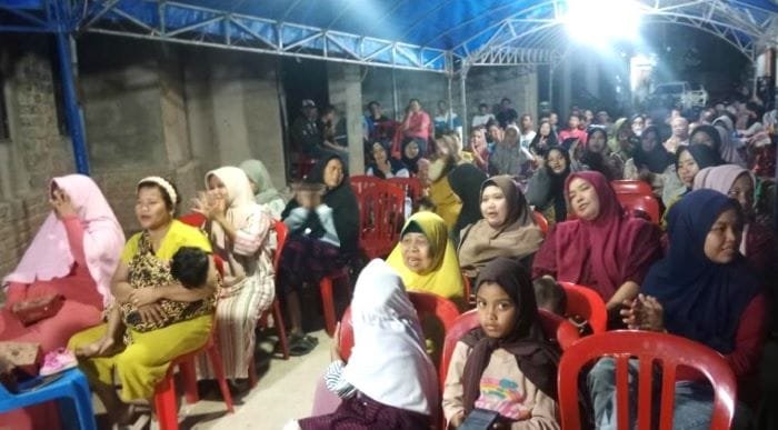 Reses di Bengkong, Ruslan Sinaga Terima Aspirasi Warga soal Lampu Jalan dan Pelatihan Usaha